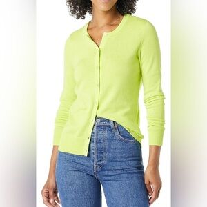 Women’s XL Lightweight Crewneck Button Front Cardigan